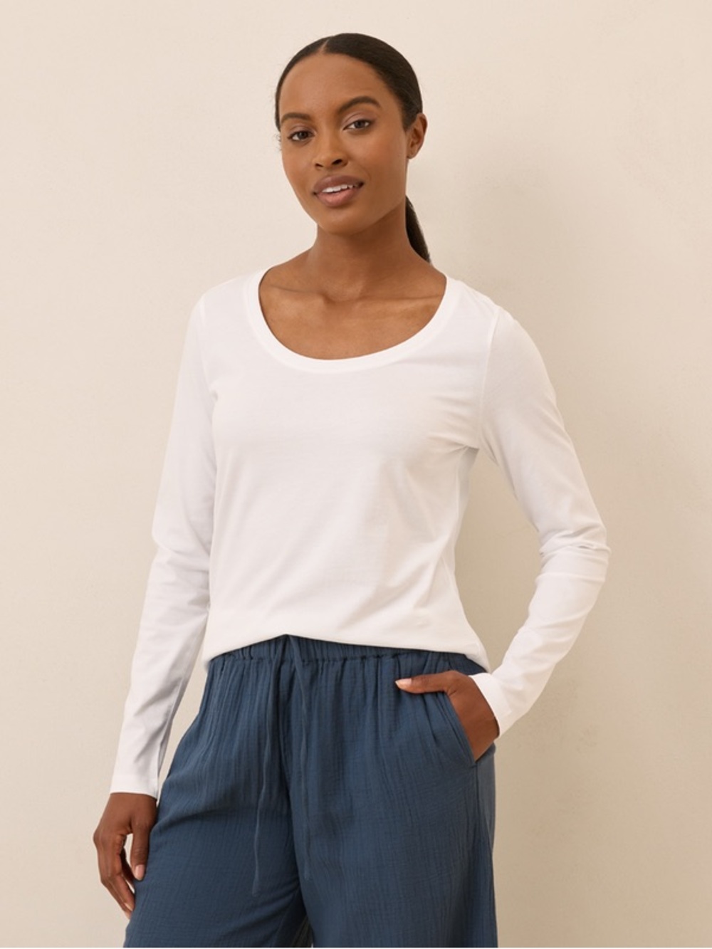 Pact Organic Cotton White Long Sleeve T-Shirt Sz Small